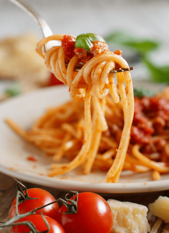 PASTA E BASTA . Bolognese traditionale