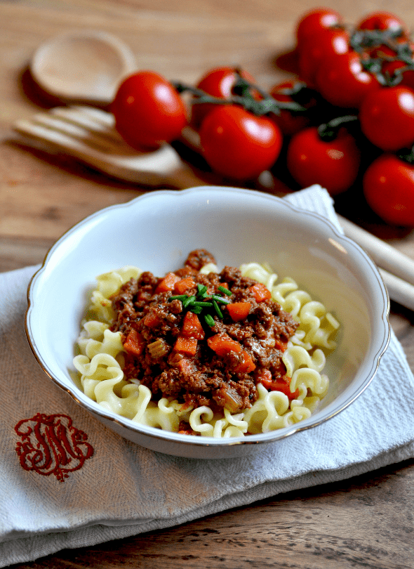 PASTA E BASTA . Bolognese traditionale